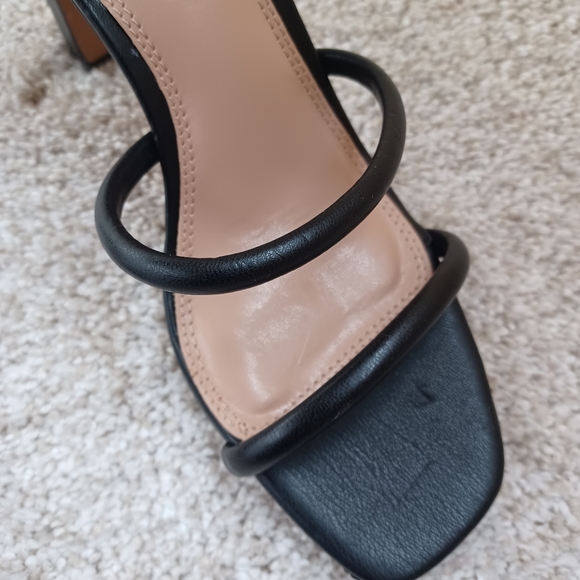 New Steven New York Jaidin Strappy Ankle Sandal in Black Size 6 - Picture 6 of 10